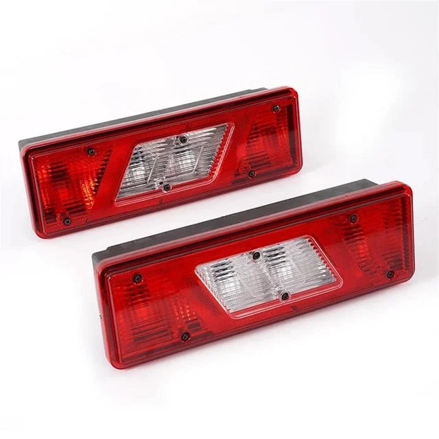 PILOTO TRASERO CARROZADO FORD TRANSIT V363